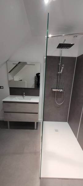 Rénovation complète d'une salle de bain proche de Rouen 76