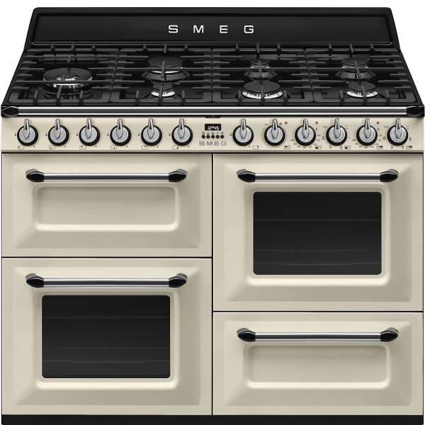 Cuisiniste pour cuisine avec piano de cuisson SMEG